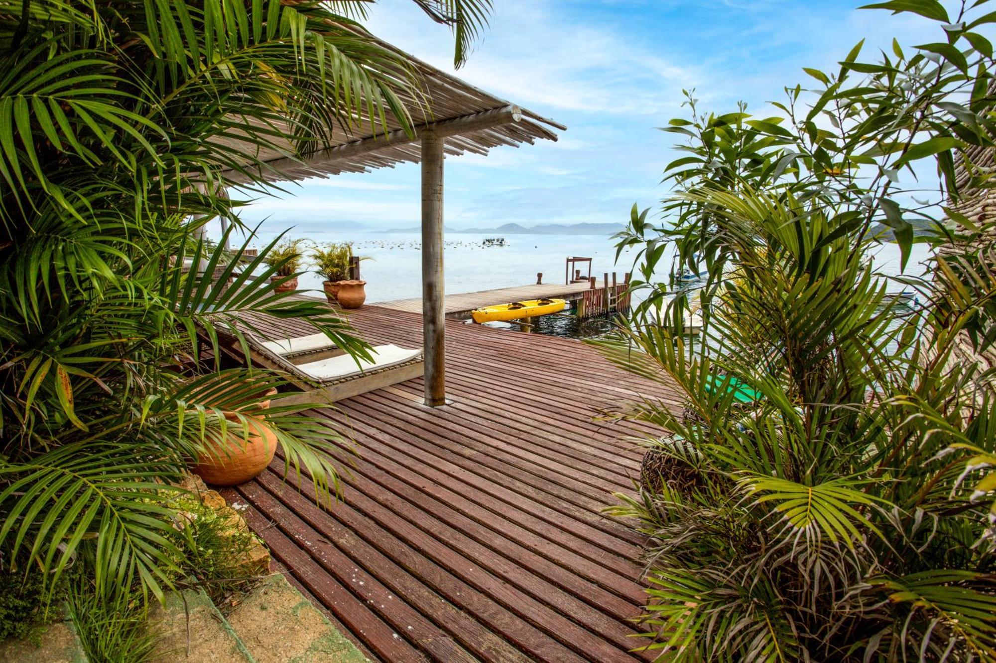 Pousada Cruzoe Praia de Aracatiba Bagian luar foto